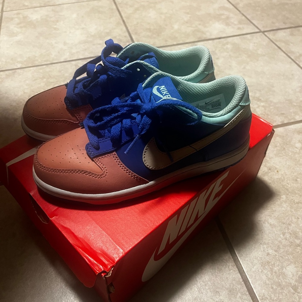 Nike Multicolor Sneakers
